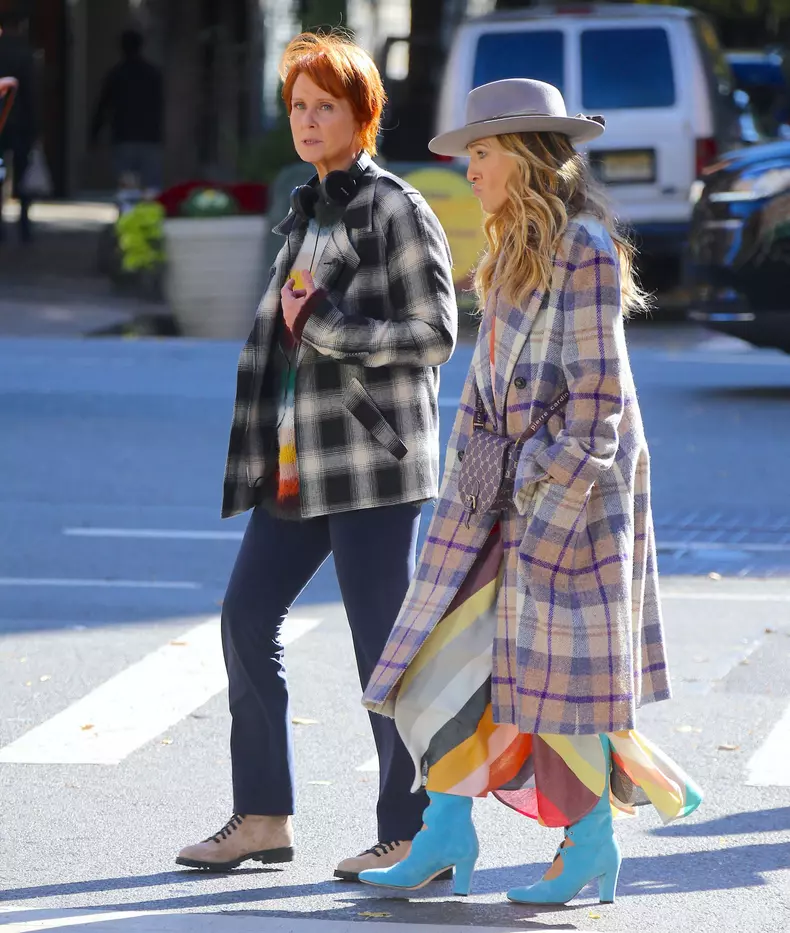 „Și uite așa...”, HBO Max. Surpriza din noul trailer al serialului cu Sarah Jessica Parker. Când începe sezonul 2