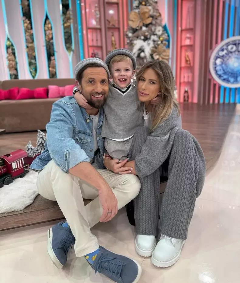 Dani Oțil a împlinit 46 de ani. Ce surpriză i-au pregătit soția lui, Gabriela, și fiul lor, Tiago: "Te iubim"
