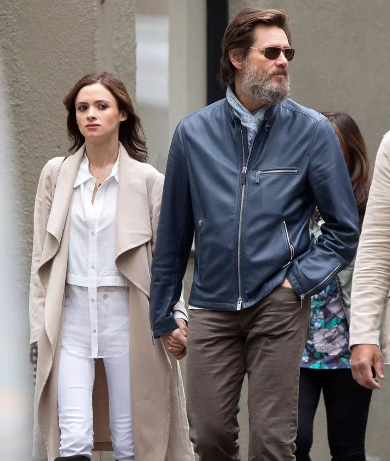 Jim Carrey Out With A Mystery Woman In NYC