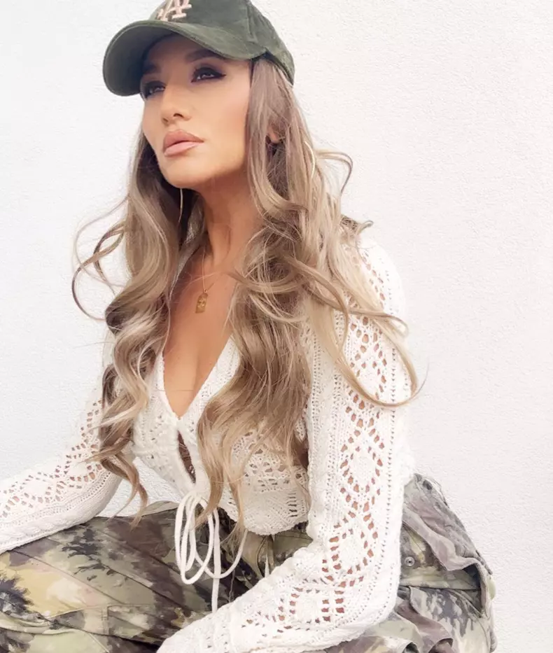 claudia patrascanu 70