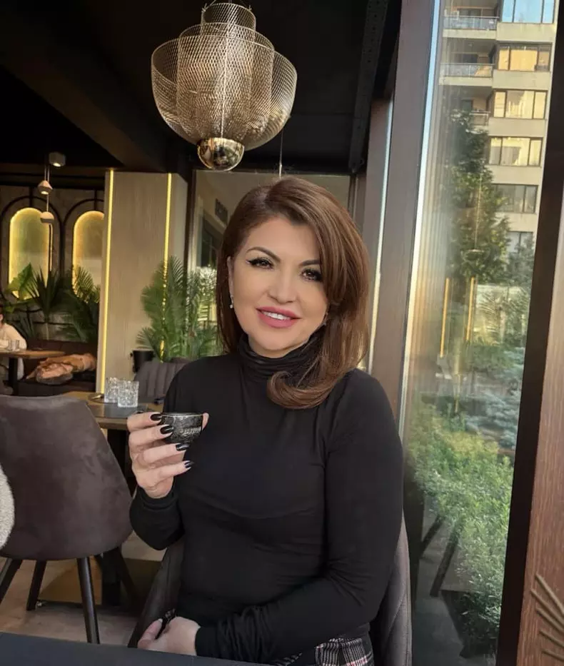 Claudia Ghițulescu5