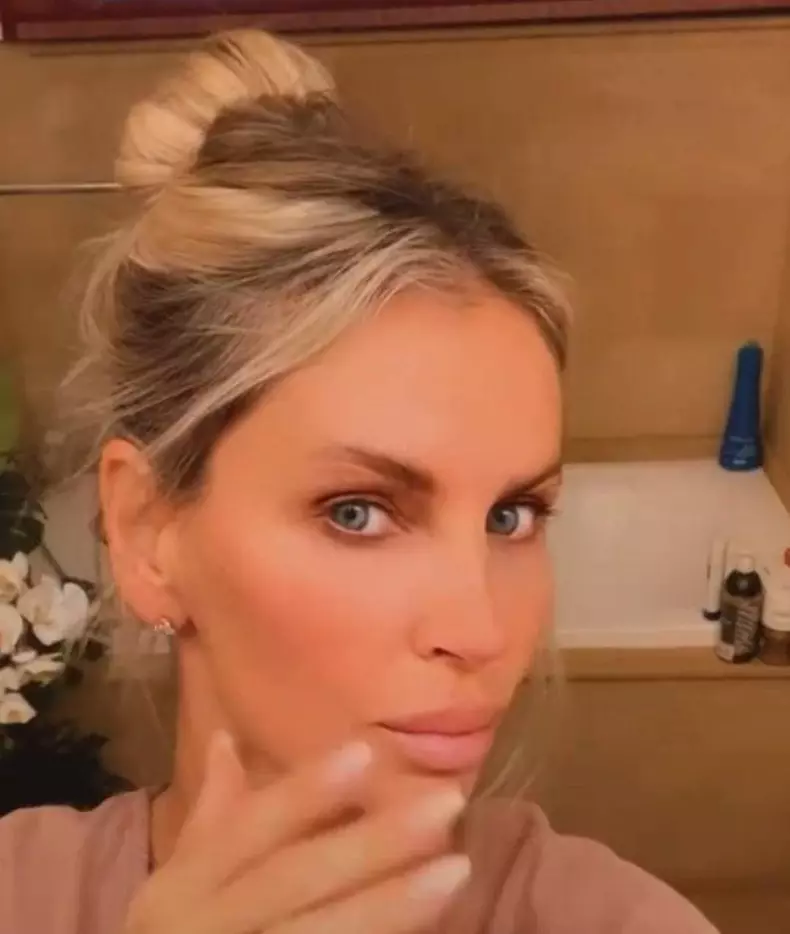 Andreea Banica fara machiaj