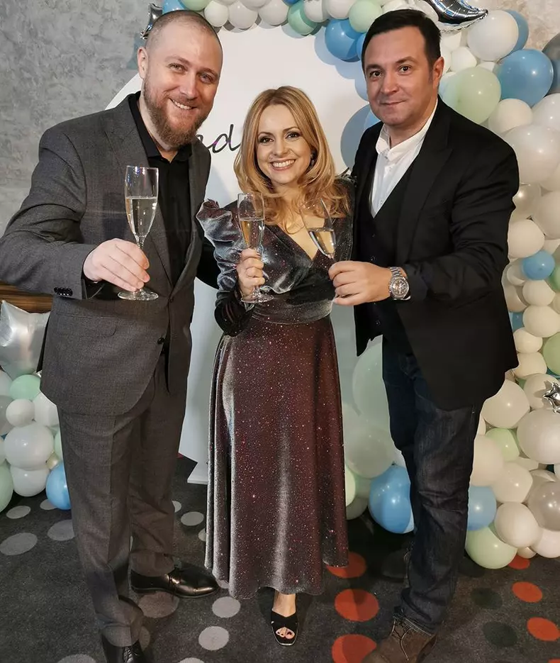 Simona Gherghe și-a botezat băiețelul 3