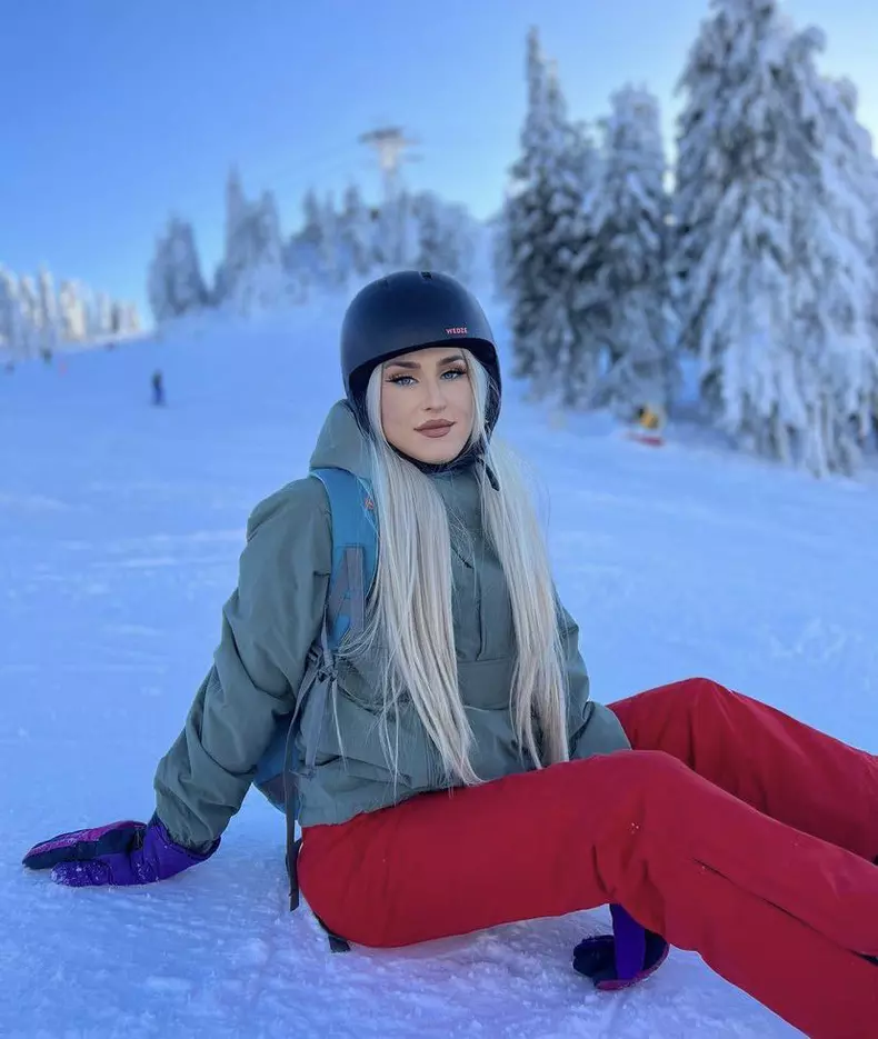 cum arata sindy