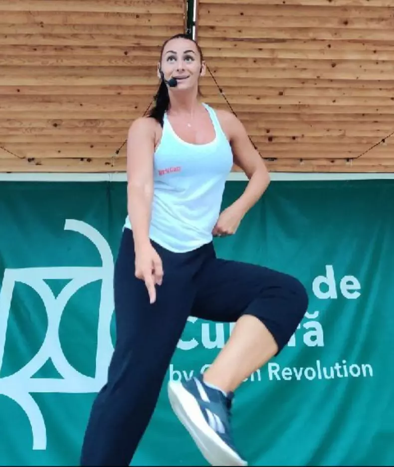 Roxana-Chiperi-Survivor-12
