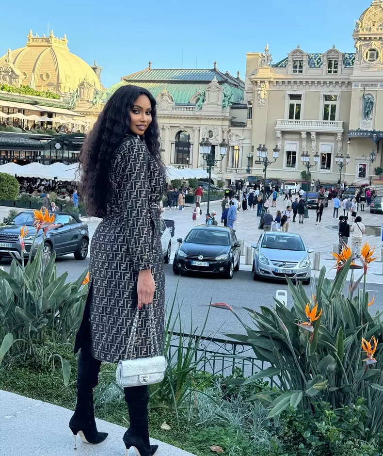 laurette in monaco