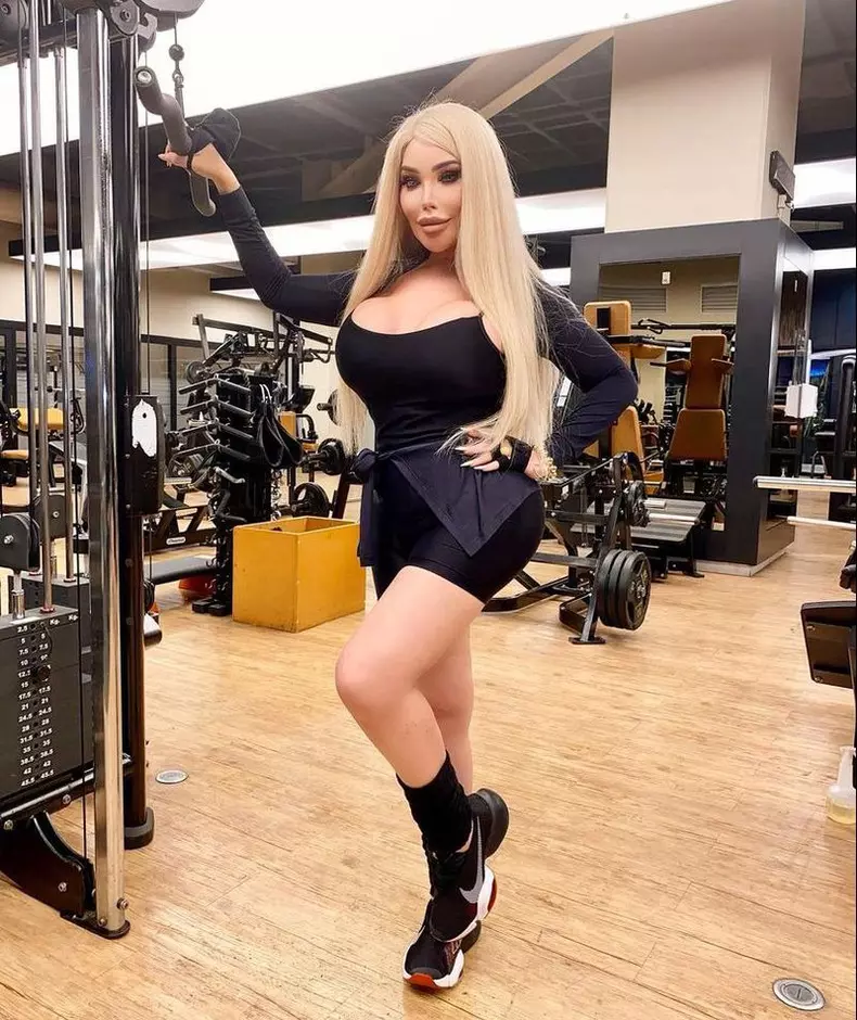 701d642b-8b04-4de8-b210-359d91dd21ed