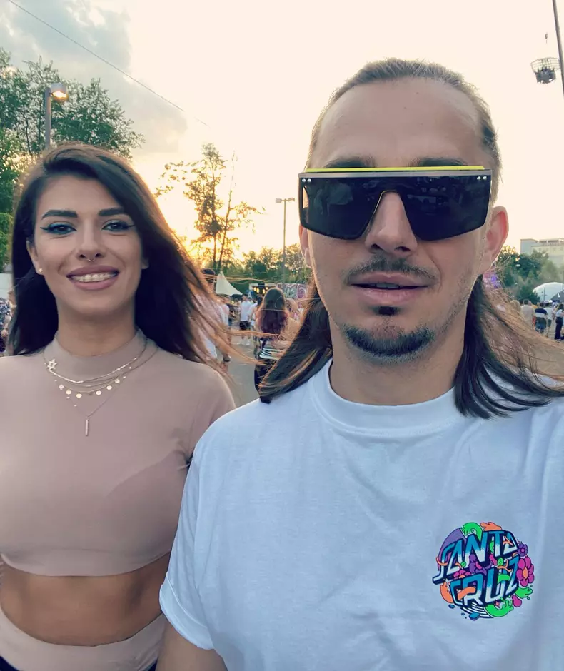 cine-este-sebastian-cotofana-2