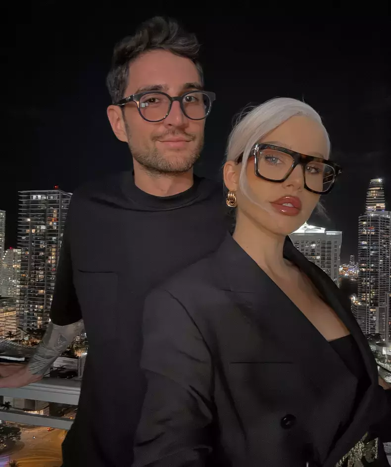 carmen grebenisan iubit3