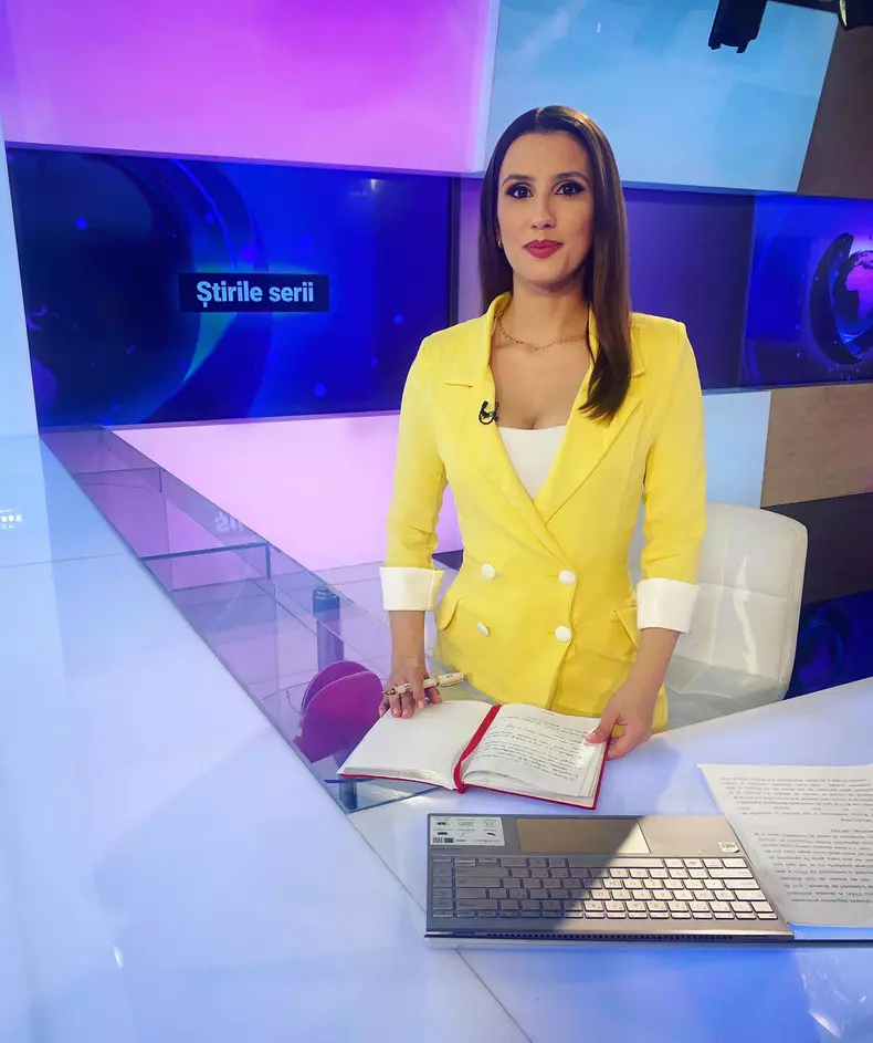 Andreea-Bratu-277663693_389315109864029_6497855889955799711_n