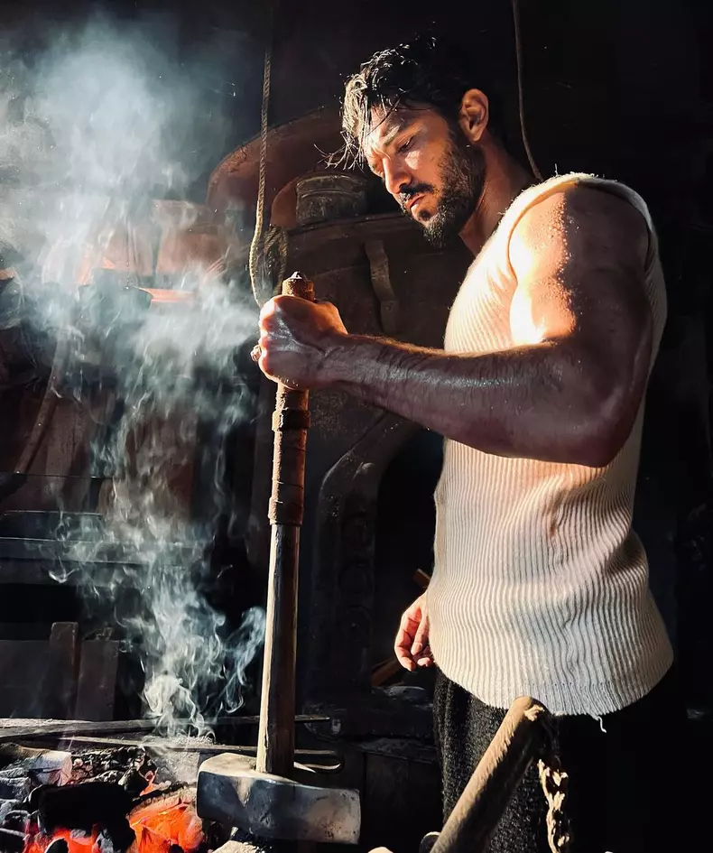 kaanyildirim280090149_319433860263243_1331395252441019861_n