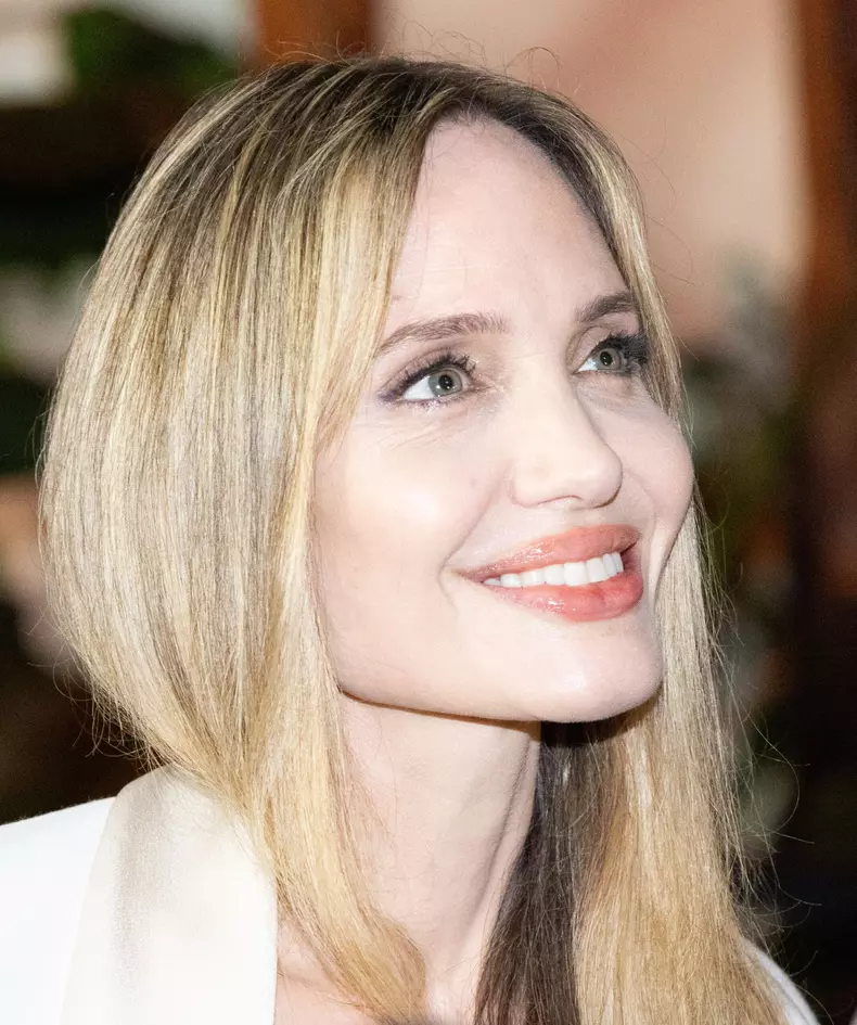 Angelina Jolie
