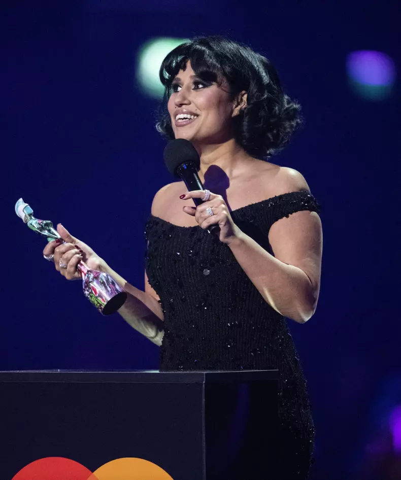 Raye la BRIT Awards 2024