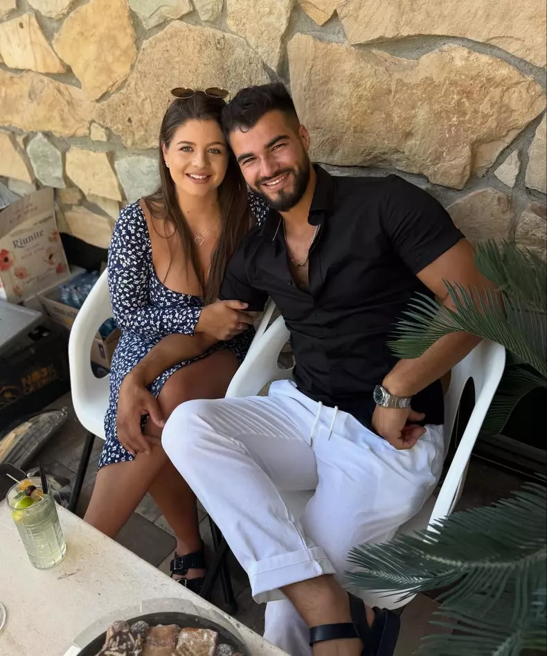 Iancu Sterp și Denisa Coțolan vor deveni părinți  (2)