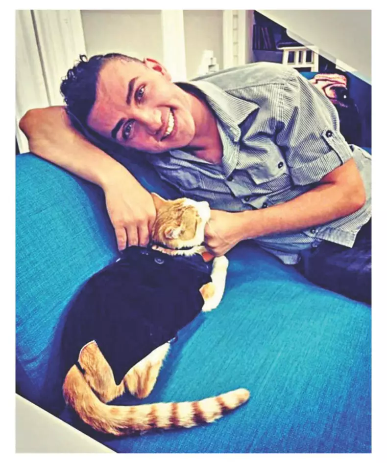 mihai-trestariu-cu-pisica