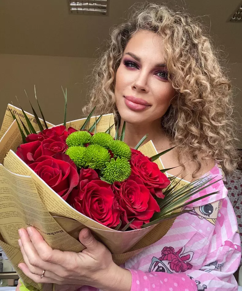 alina laufer, 5 saptamani in spital cu gemenii nascuti prematur