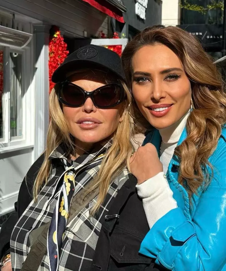 iulia vantur si lorenda