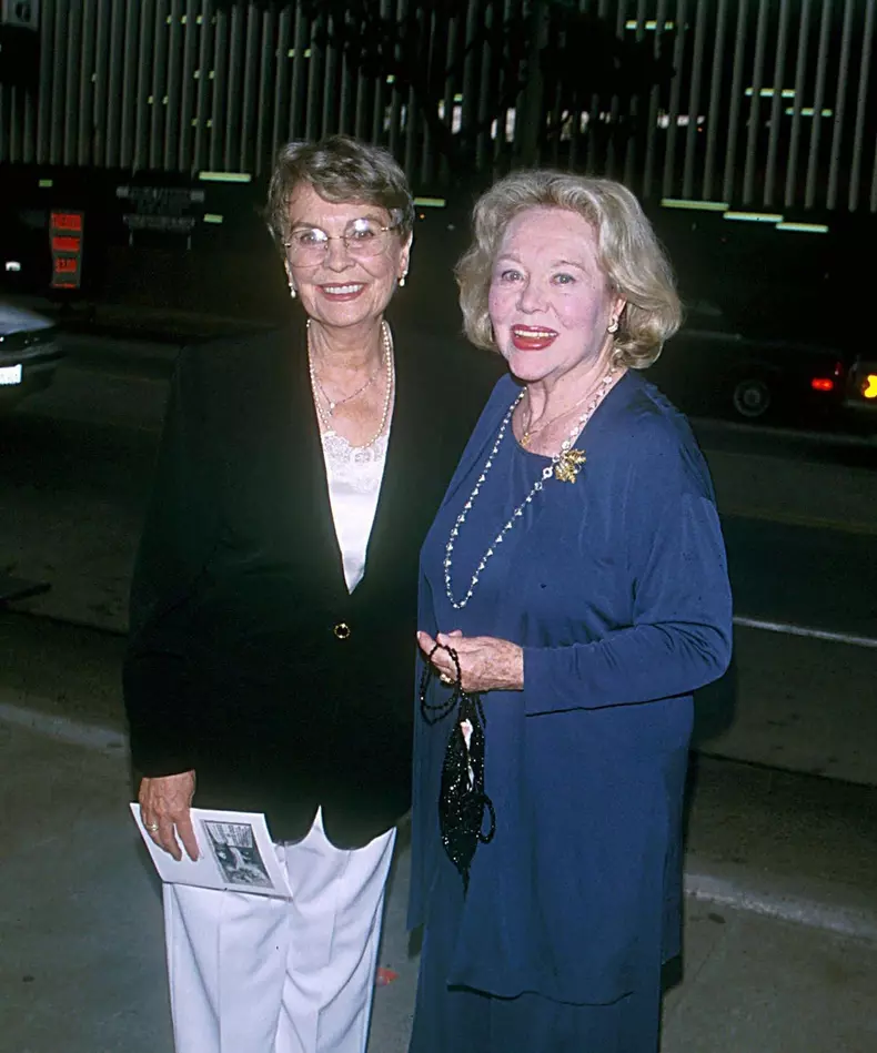 Mary Poppins actress Glynis Johns dies at 100 **FILE PHOTOS**