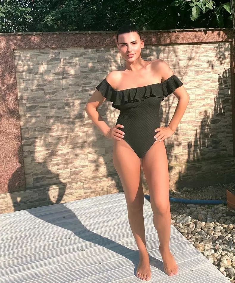 lavinia pirva