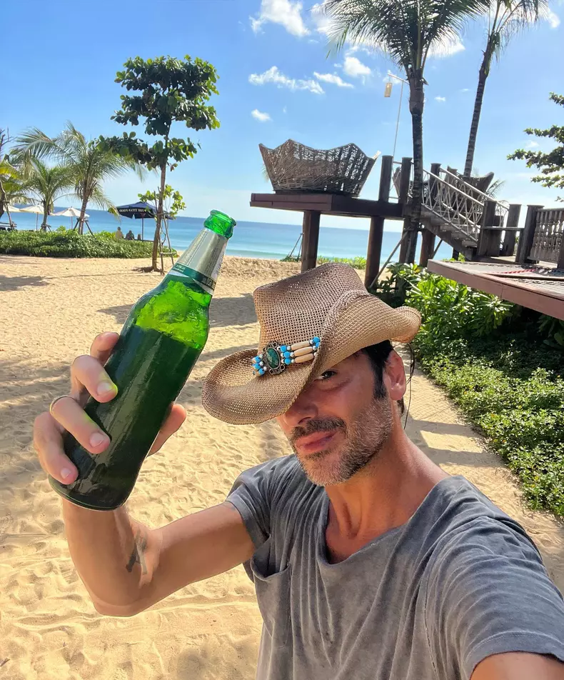 adela-popescu-mesaj-ironic-la-adresa-sotului-ei-dupa-o-noapte-grea-cu-copiii.-reactia-lui-radu-valcan-2