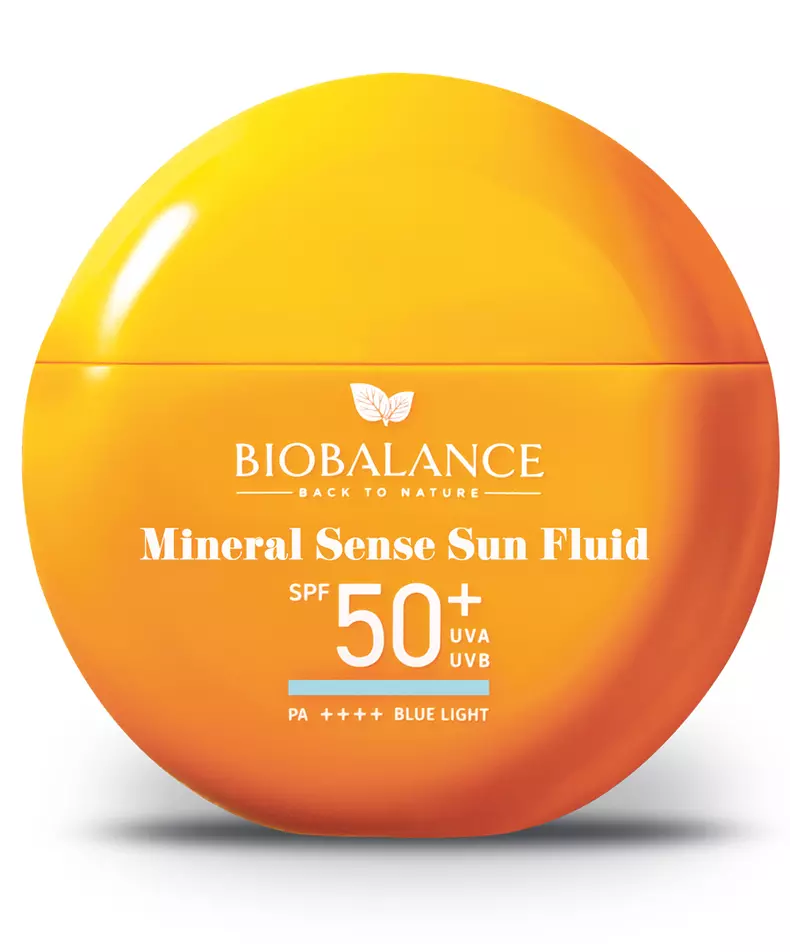 Loțiune cu protecție solară Mineral Sense Sun Fluid SPF 50, BioBalance, 60 lei, disponibilă pe tuju.ro