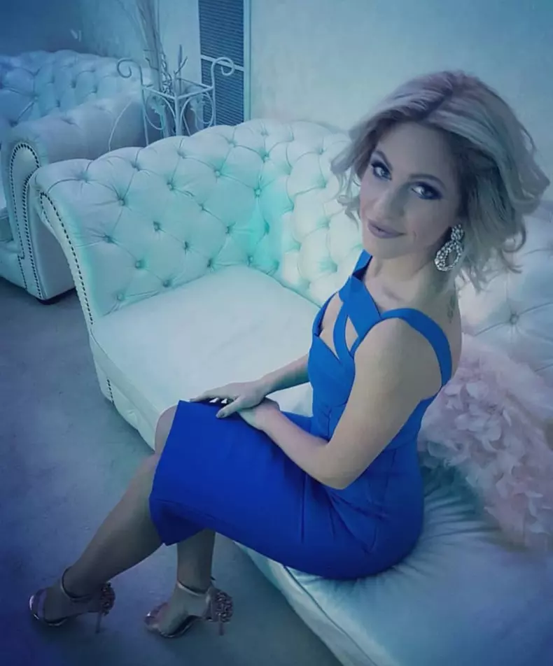 Hannelore şi-a pus silicoane