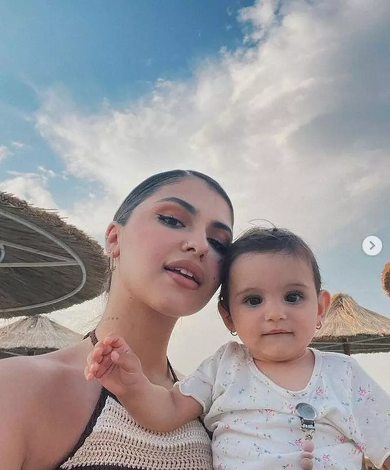 Irina-Deaconescu-fiica