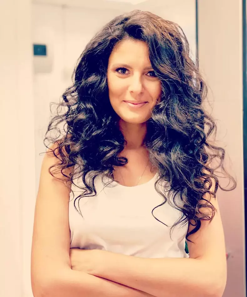 ramona pauleanu prezentaoare