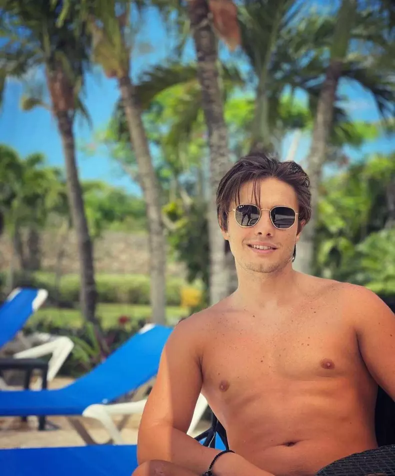 albert-oprea--crop-1626438694