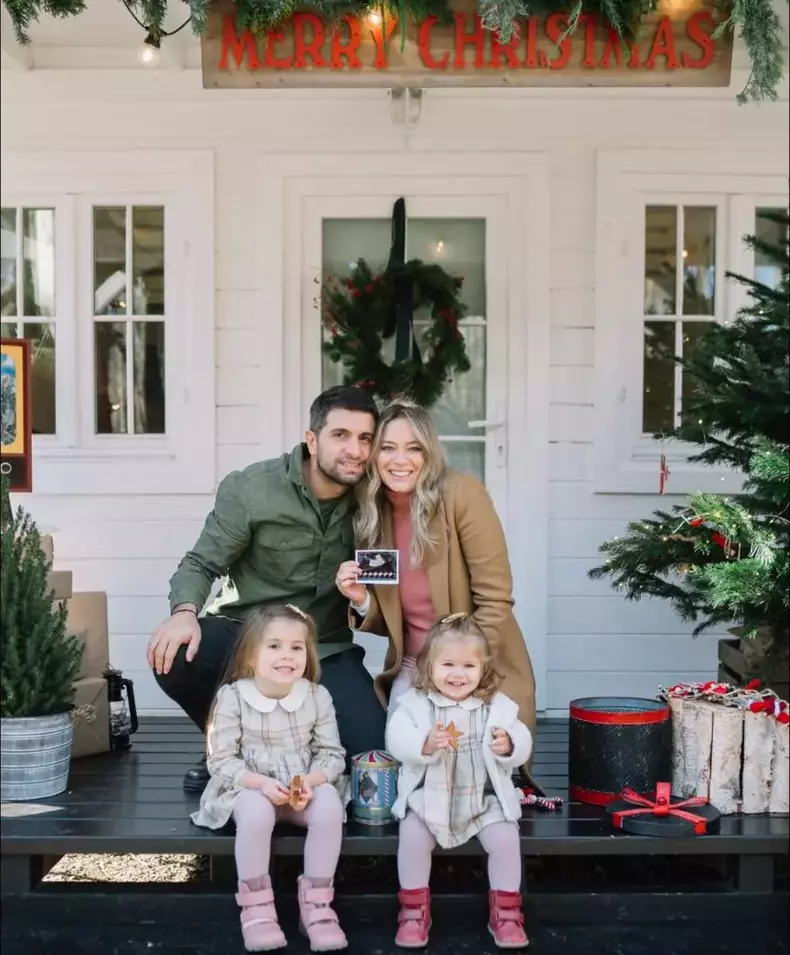 Laura-Cosoi-1-847x1024-1