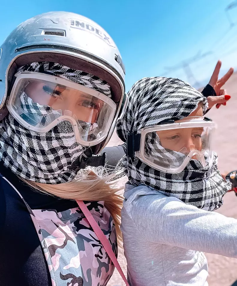 Anda Adam a plecat într-o vacanță în Egipt. Cum arată cântăreața în costum de baie la 40 de ani (9)