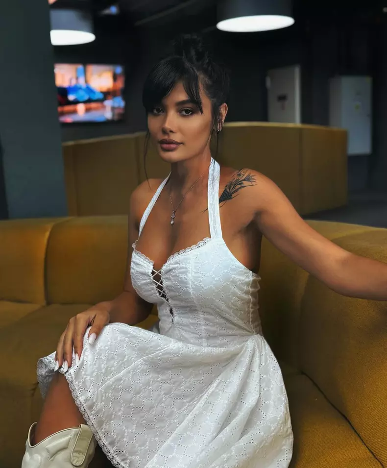 Olga Barcari (2)