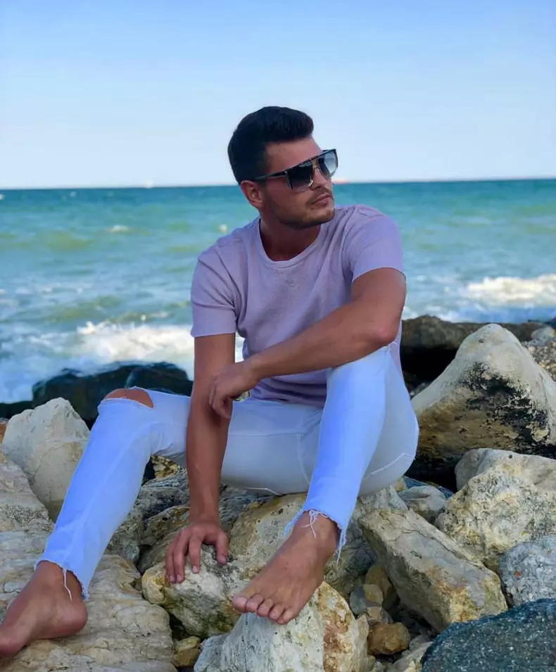 Răzvan-Botezatu-2-1