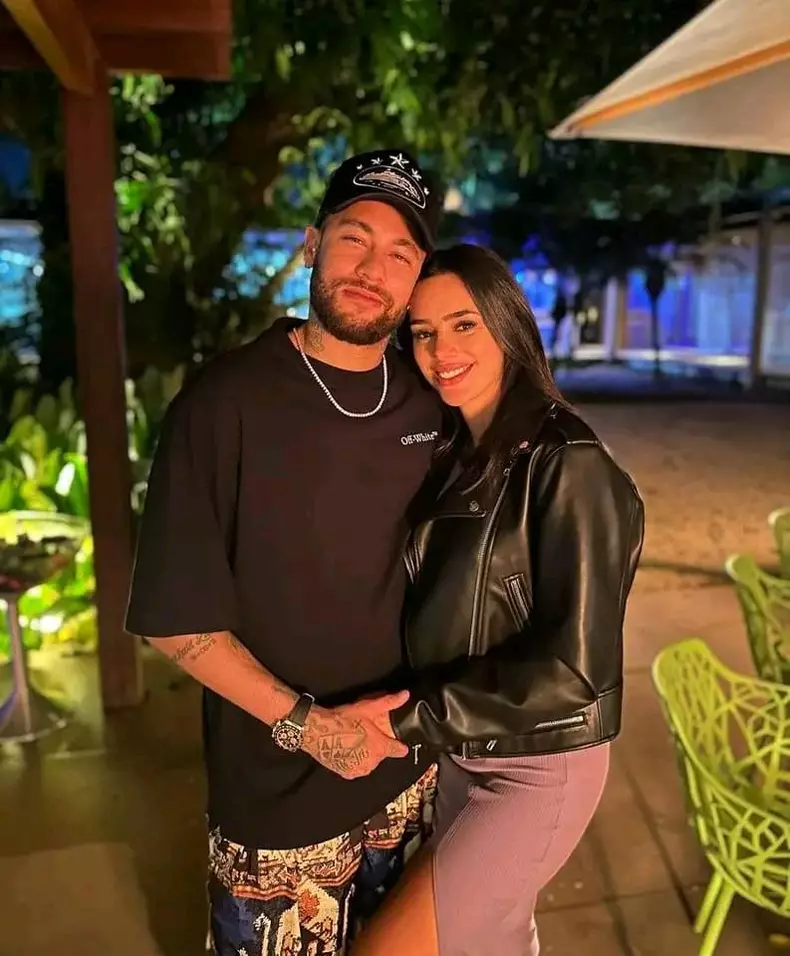 neymar-si-iubita-6