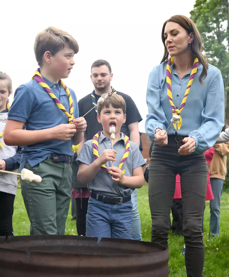 Ce poreclă amuzantă are prințul Louis. Kate Middleton a dezvăluit cum își alintă mezinul