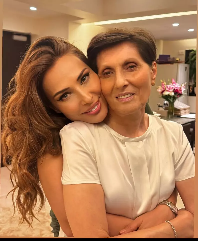 iulia-vantur8