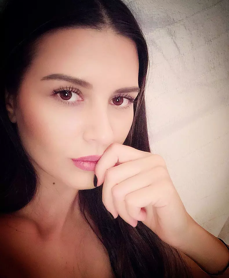 iulia-parlea-46488288_10217436080115119_5383915065164431360_n