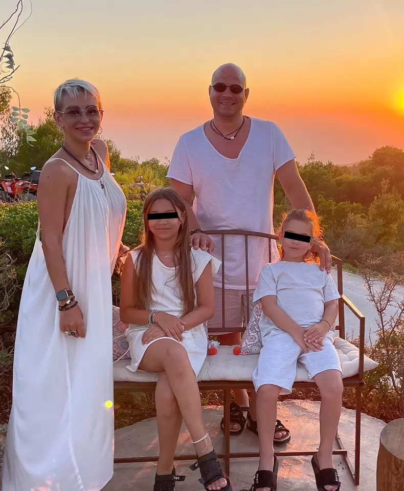 Giulia Anghelescu Vlad Huidu copii Antonia Mikael