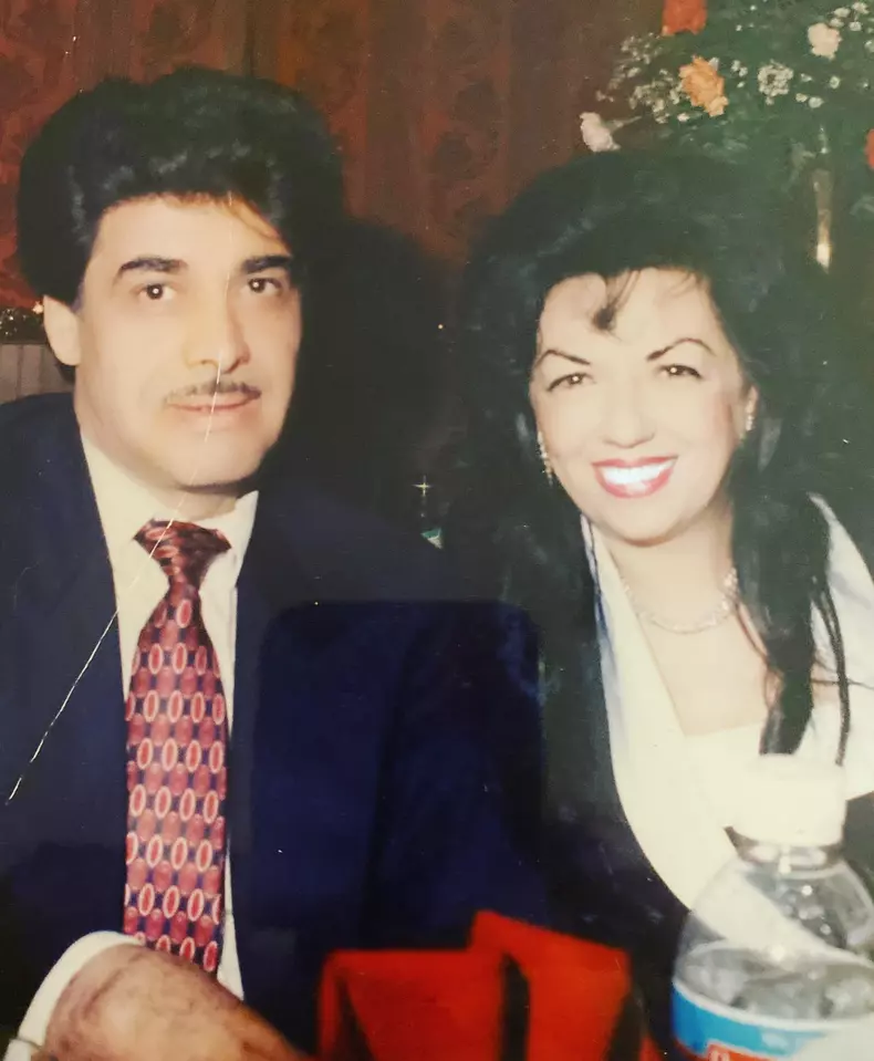 Carmen Harra soț