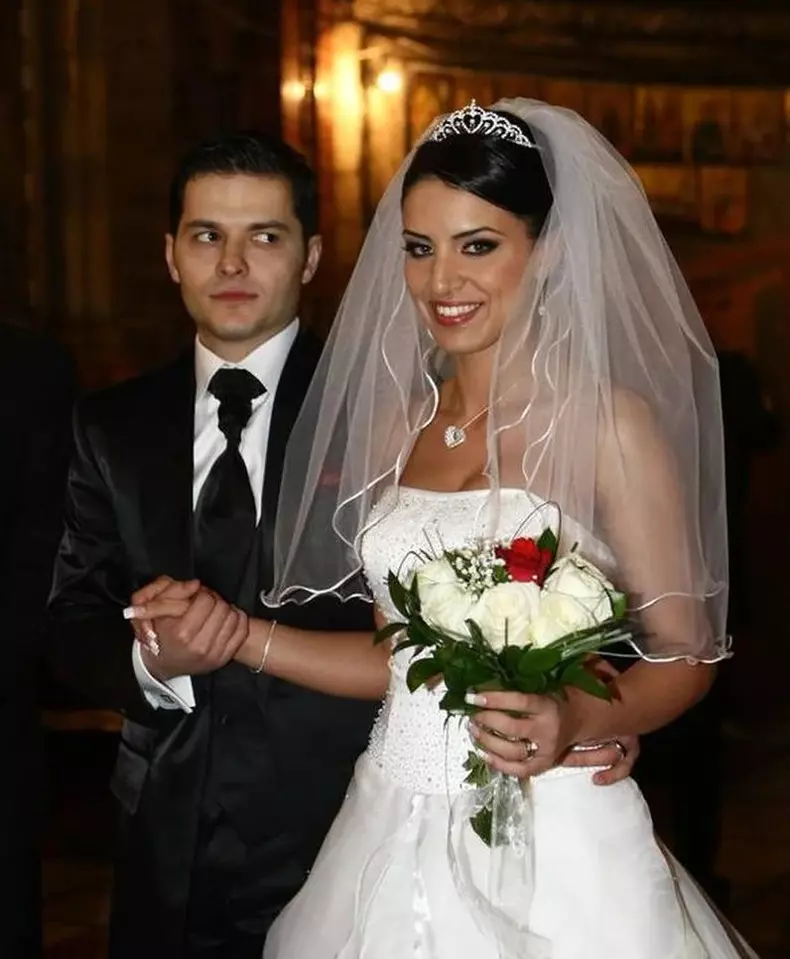 Adelina Pestrițu Liviu Vârciu nuntă 14 februarie 2009