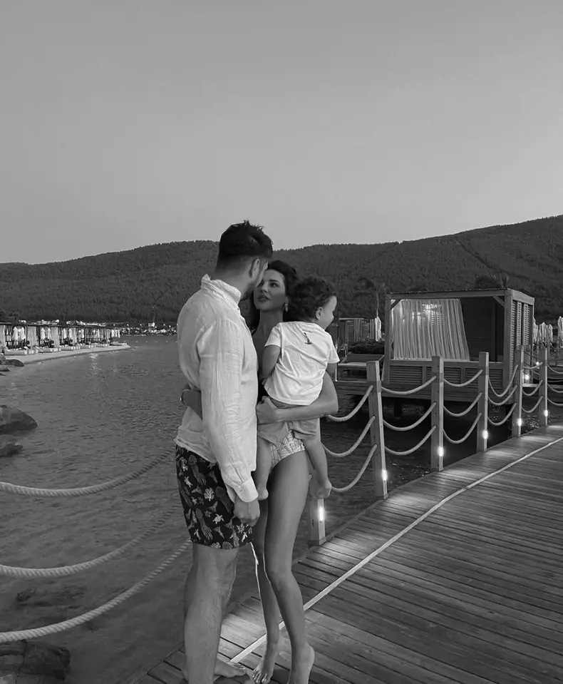 Alexandru Pițurcă Cristina Ich copil fiu băiat Noah Alexandru