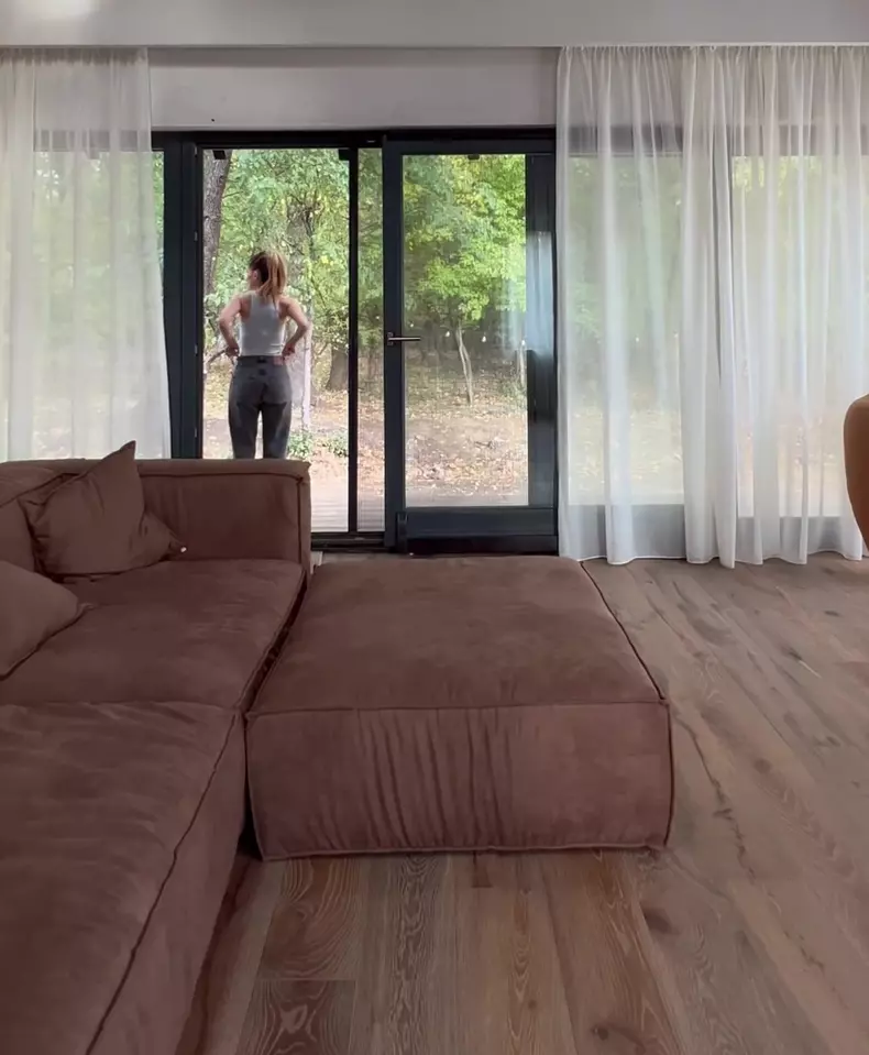 Sânziana Negru casa