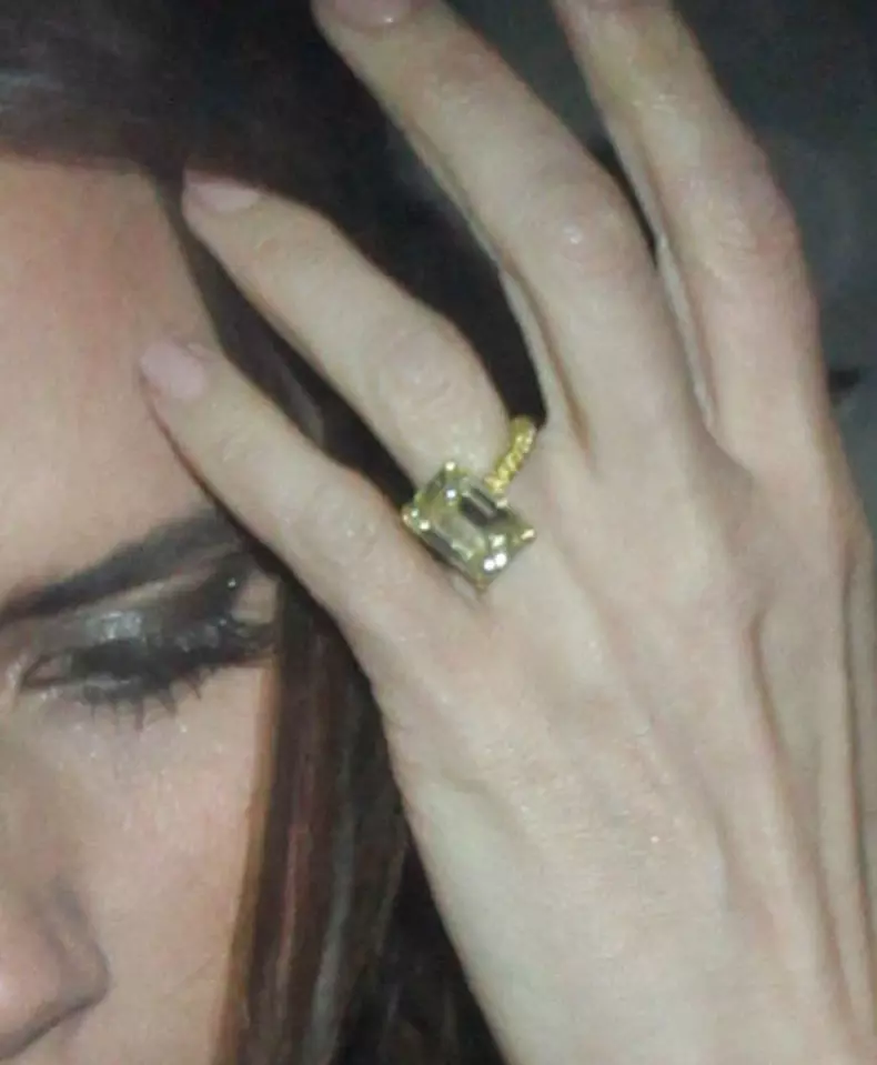Victoria Beckham inel logodnă 2006