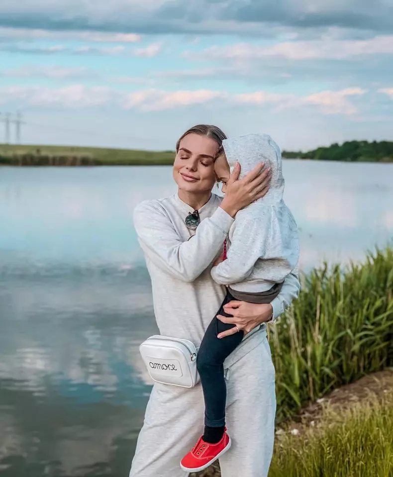 Cătălina Grama și fiica ei (22)