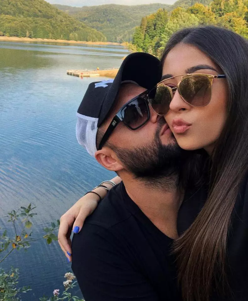 ZDdkNDYxN2VmMGFmY2Y4MmM4ODVlMmE5NWNkYTk.thumb_