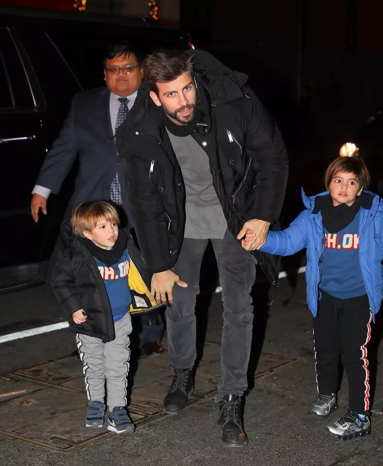 *EXCLUSIVE* Gerard Pique and Shakira take their kids to Hunt & Fish Club for a family dinner in NYC