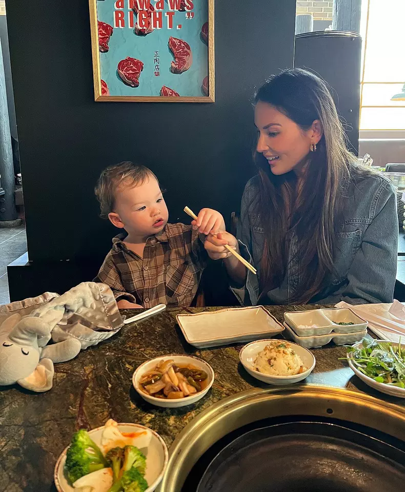 Olivia Munn și fiul ei, Malcolm