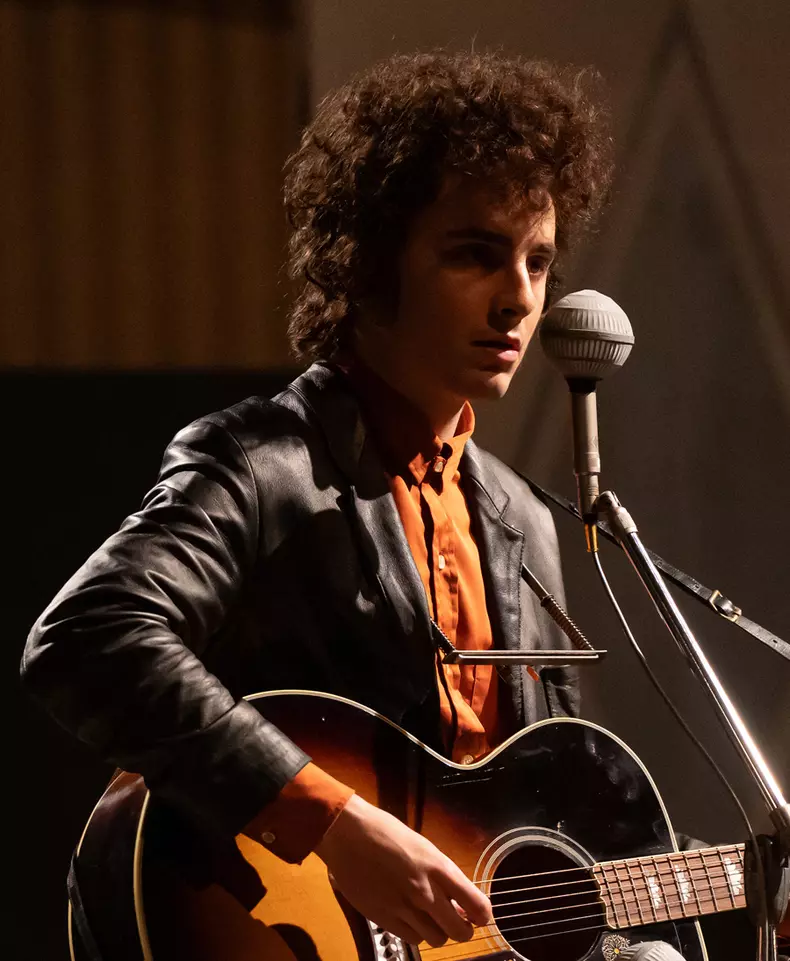 Bob Dylan: A Complete Unknown