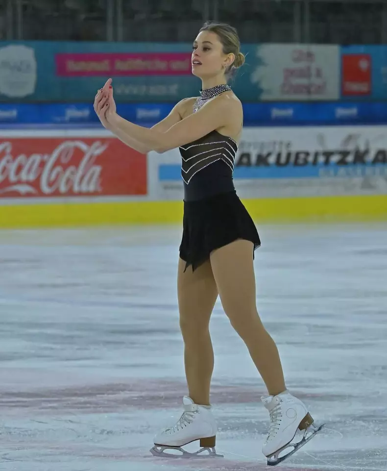 Julia Marie Gaiser3