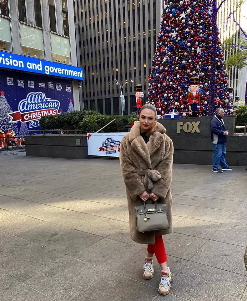 Ana-Maria-Pacuraru-insarcinata-1